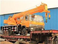 沃爾華集團(tuán)2臺(tái)汽車起重機(jī)順利出口坦桑尼亞